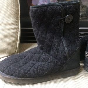 Black Knit Uggs